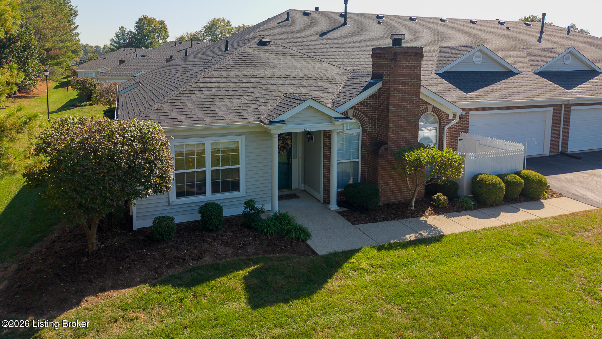 8301 River Forest Pl