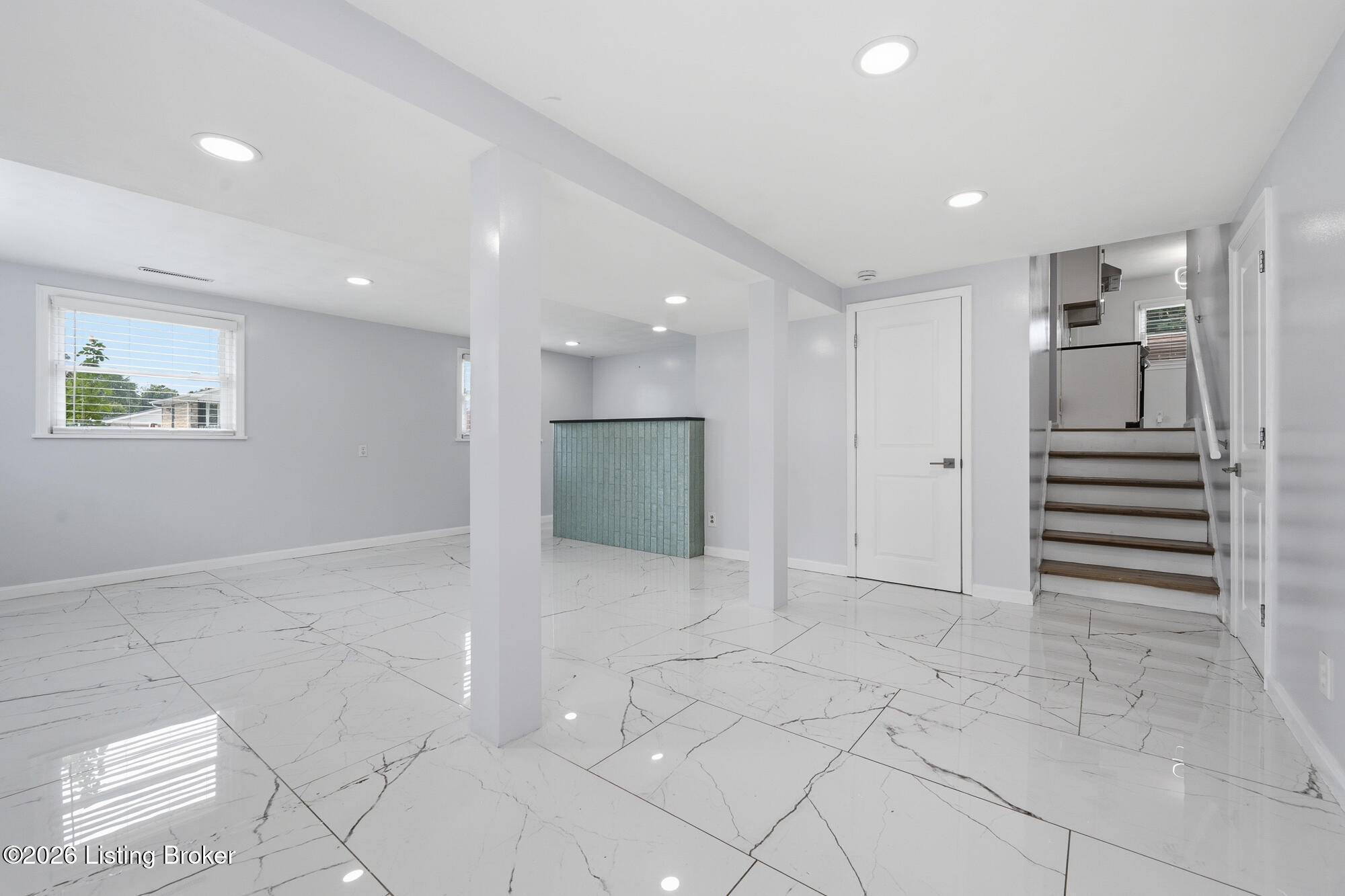 3511 Pineland Dr