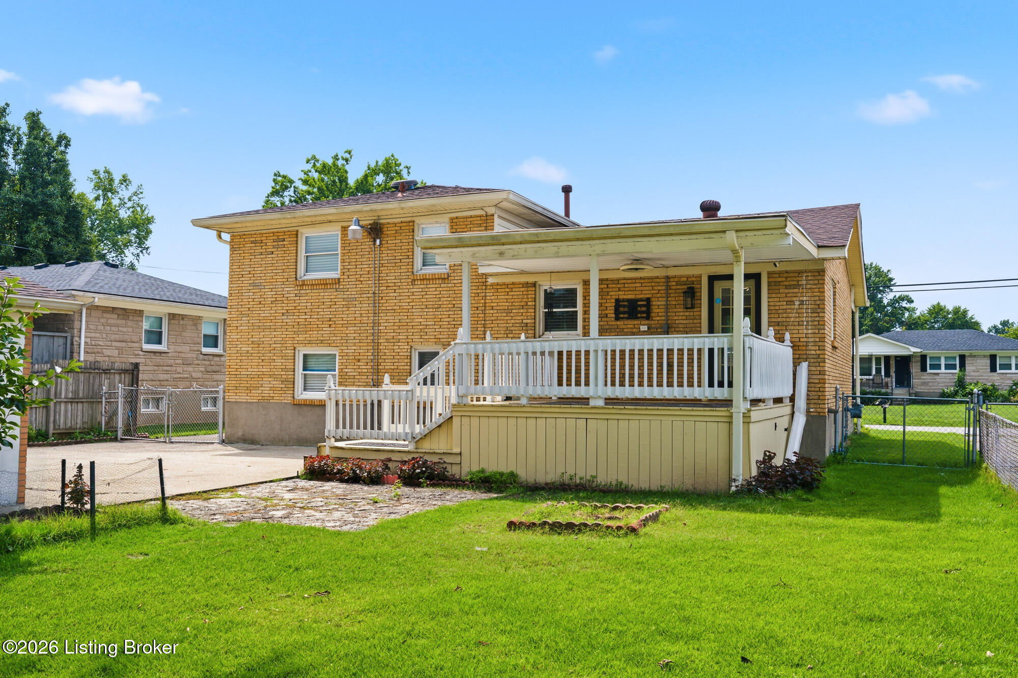 3511 Pineland Dr