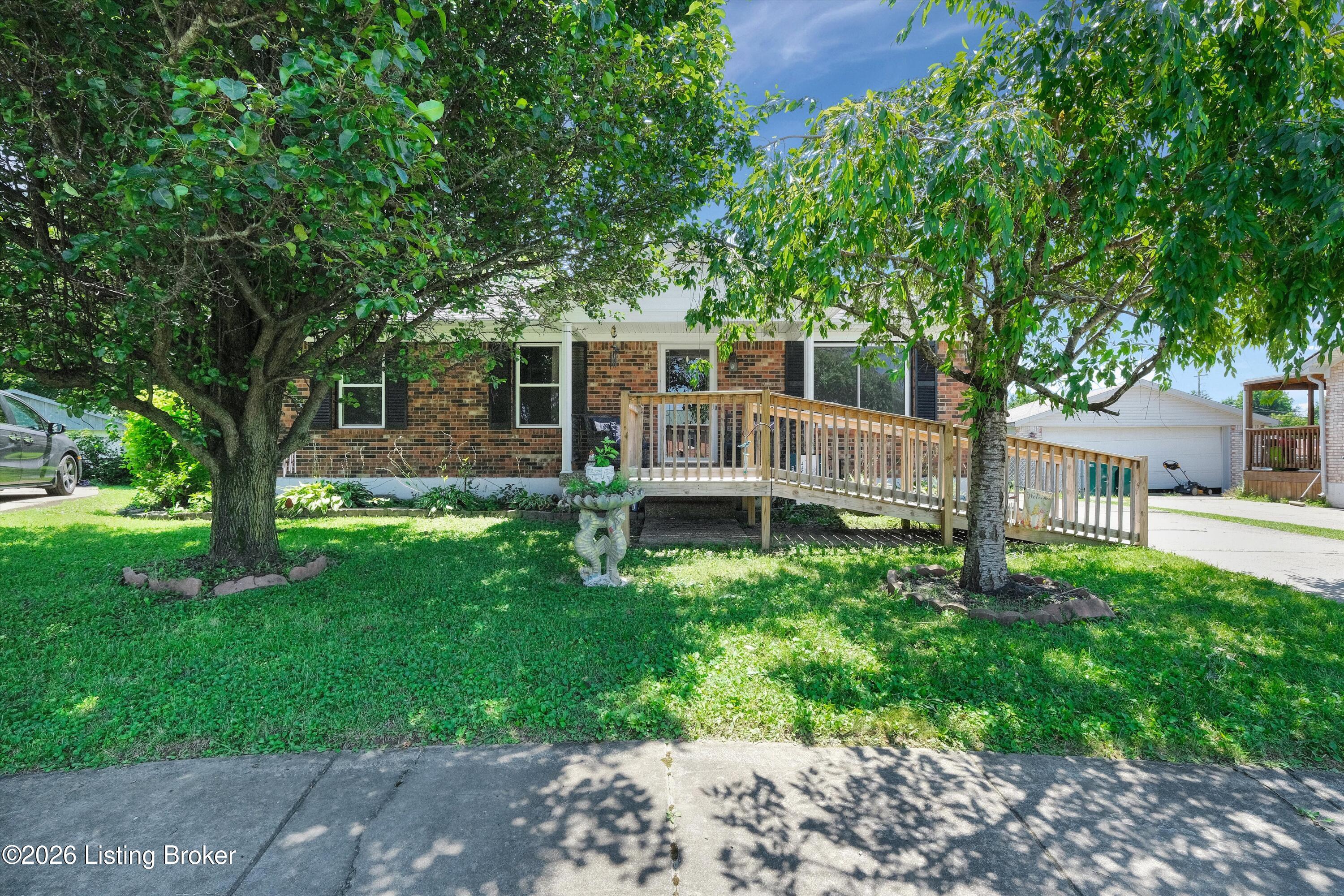 119 Ashley Ct