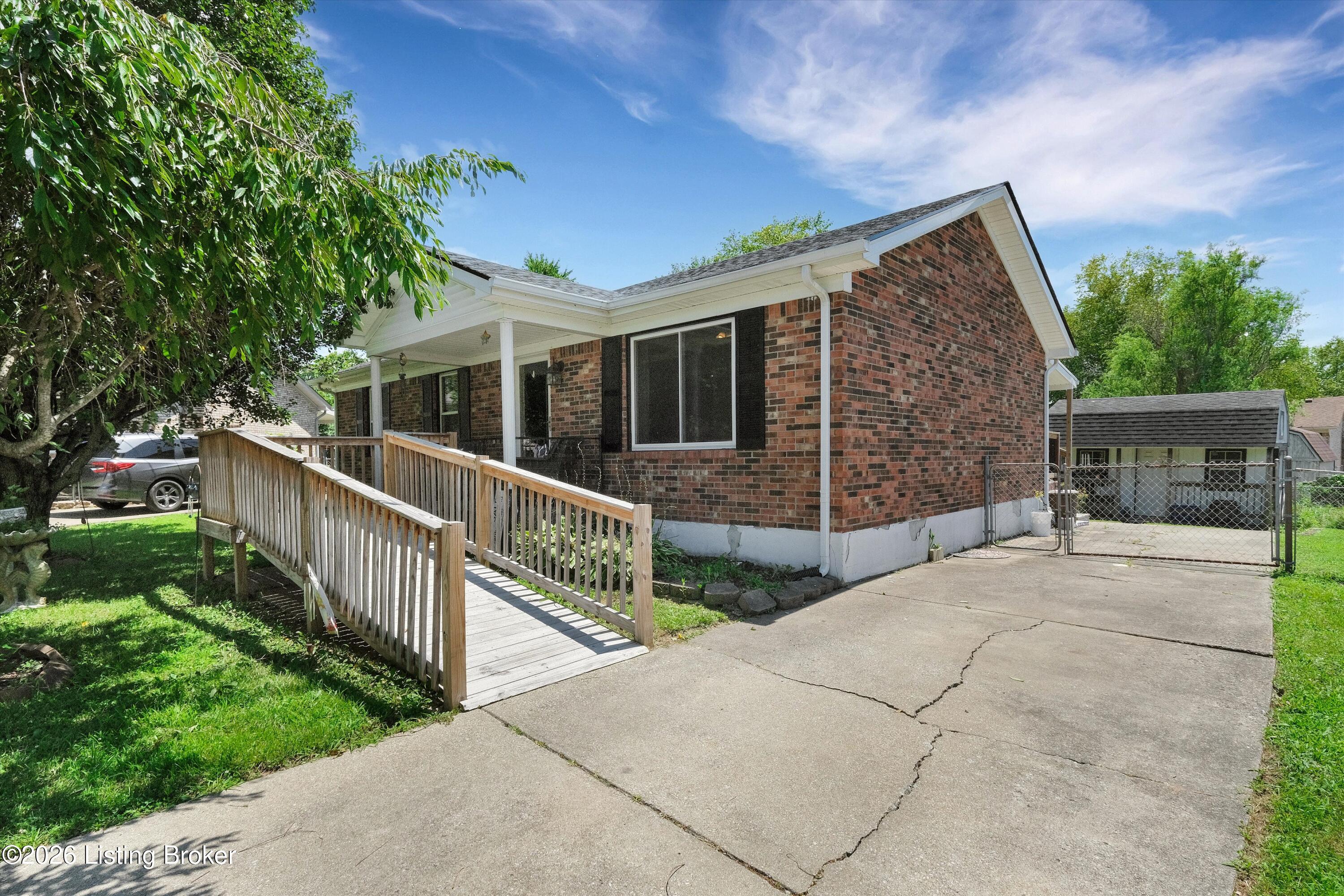 119 Ashley Ct