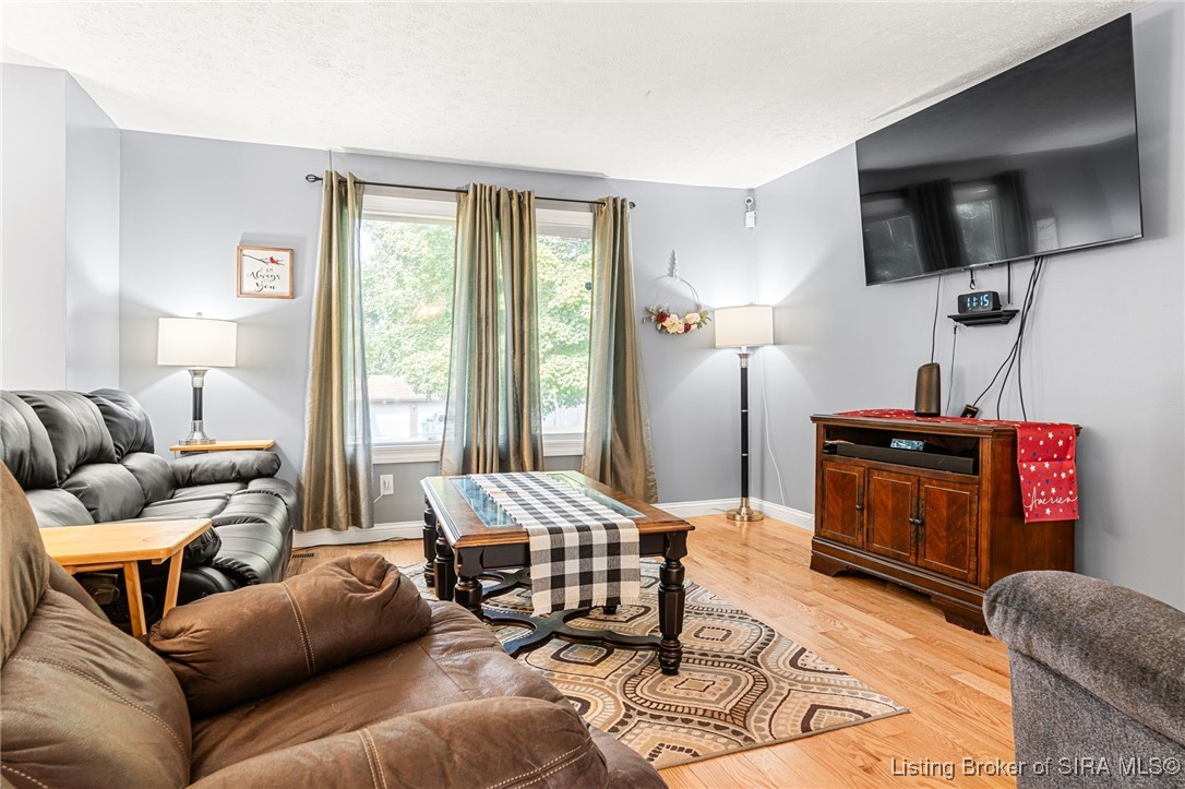 1120 Estate Drive