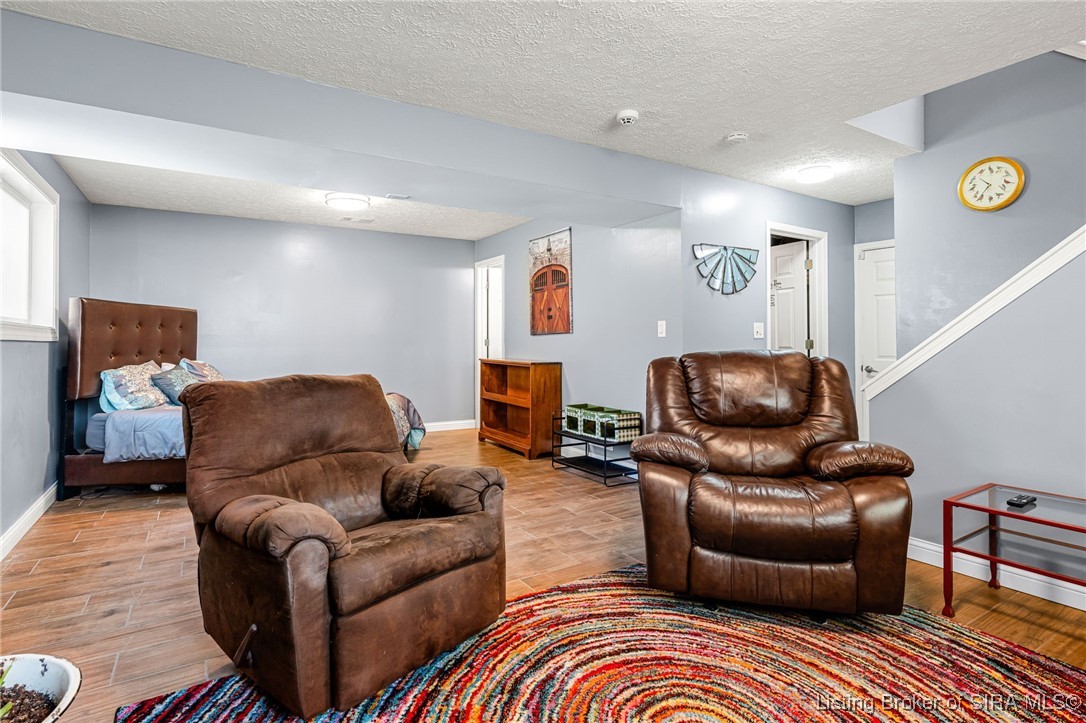 1120 Estate Drive