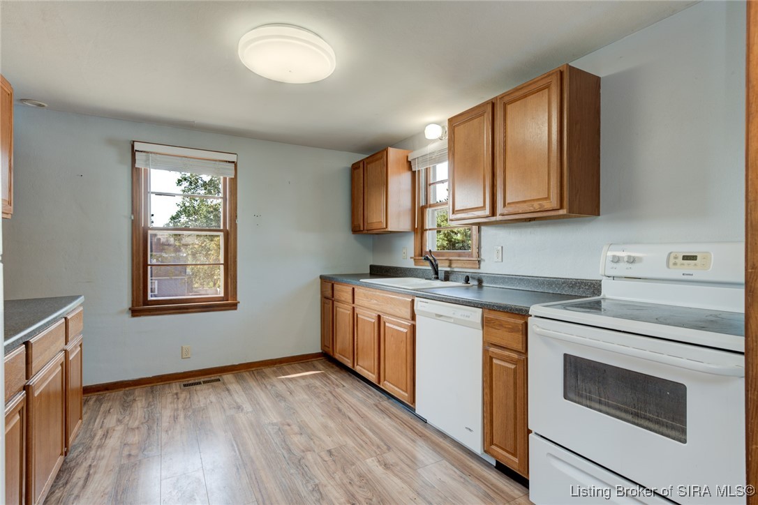 8825 High Street