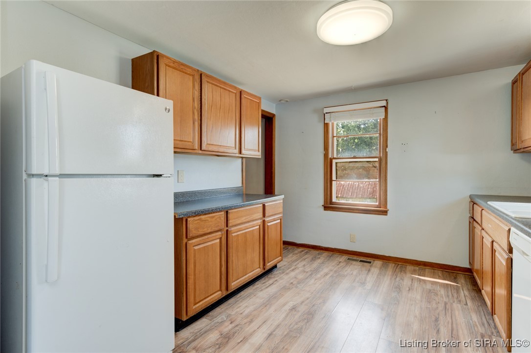 8825 High Street