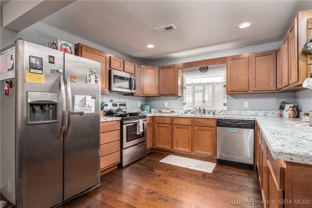 425 W Main Street