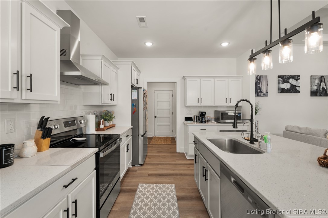 5552 Limestone Creek Drive