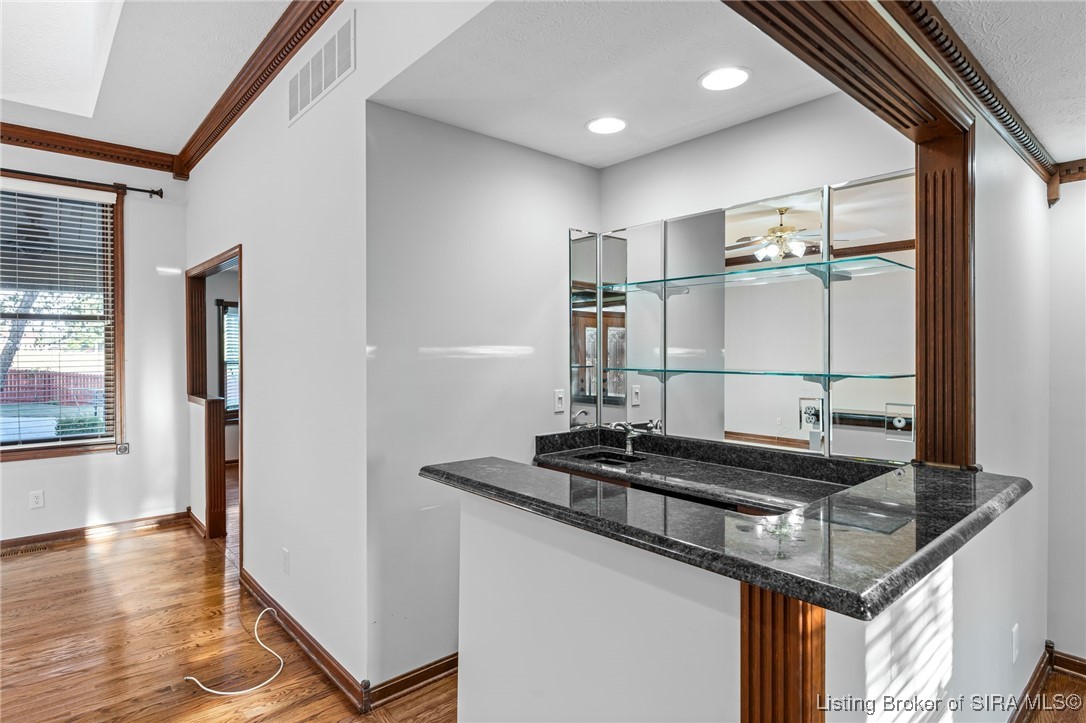 6021 Springcrest Drive