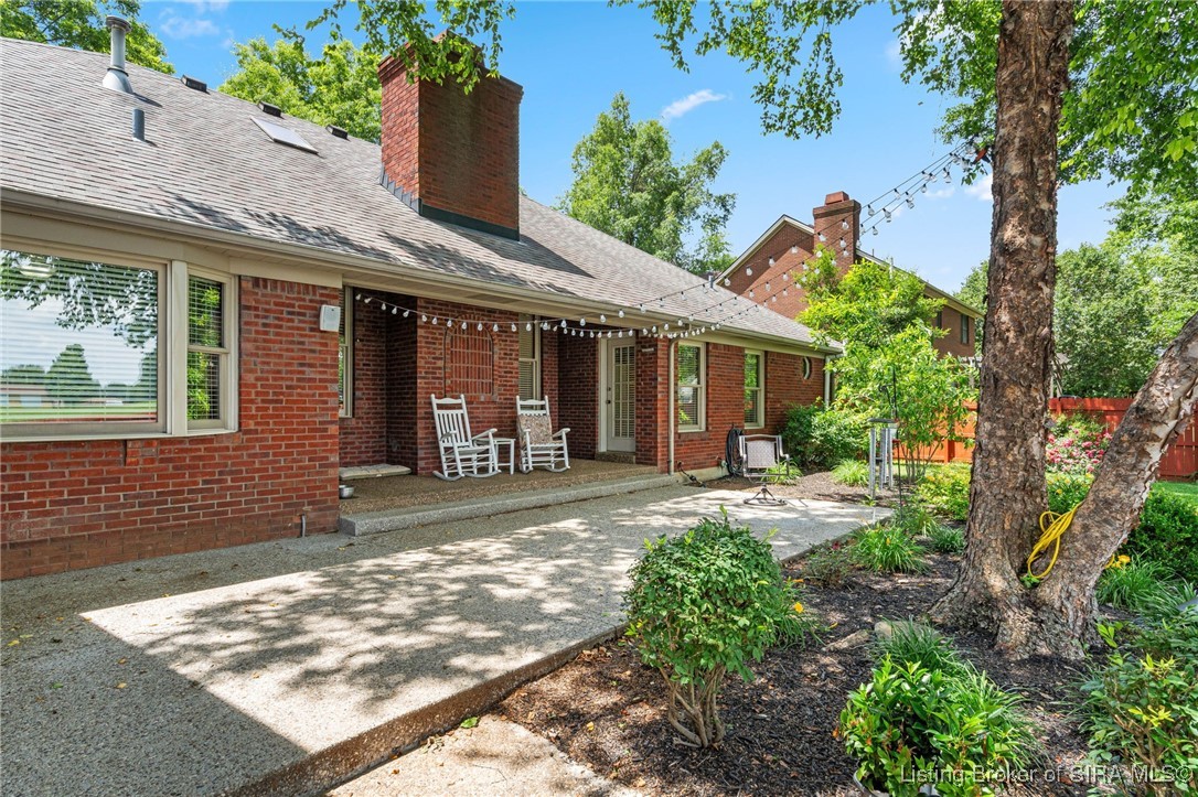 6021 Springcrest Drive