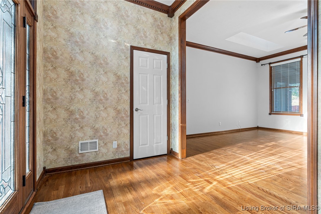 6021 Springcrest Drive