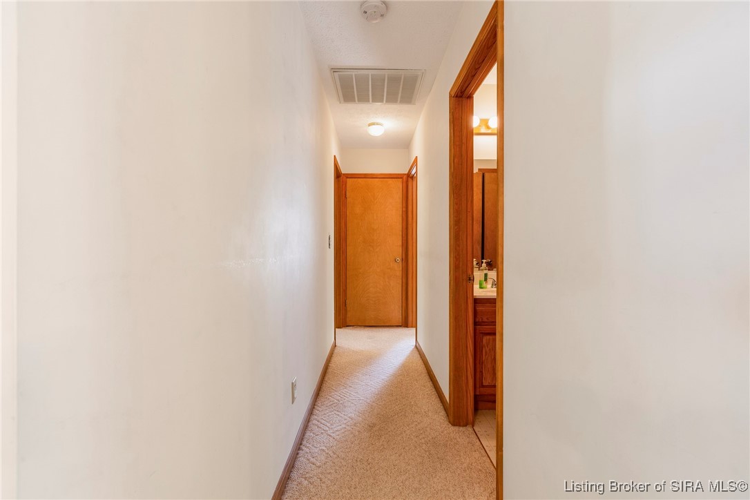 3725 Tee Road