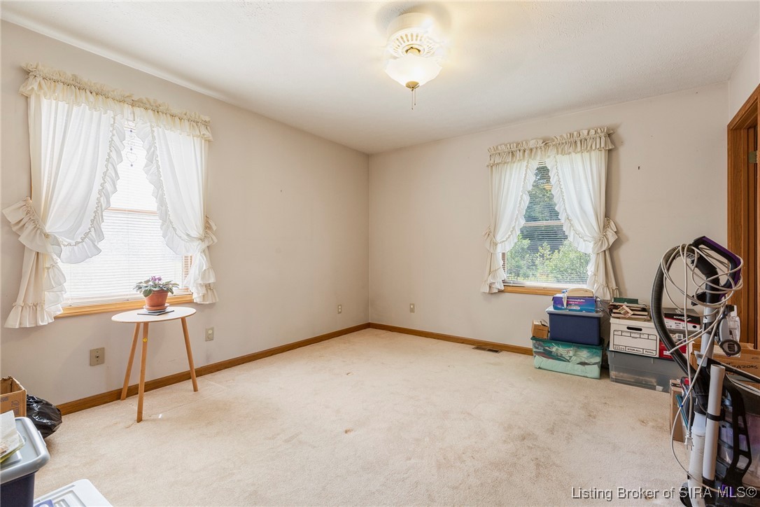 3725 Tee Road