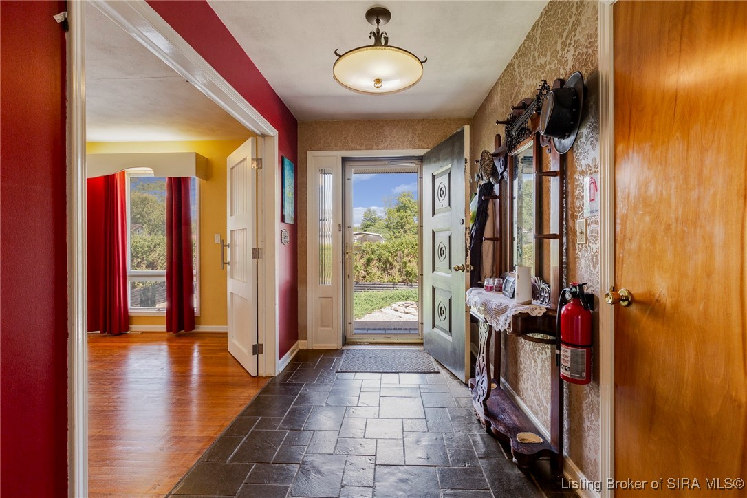 917 Applegate Lane