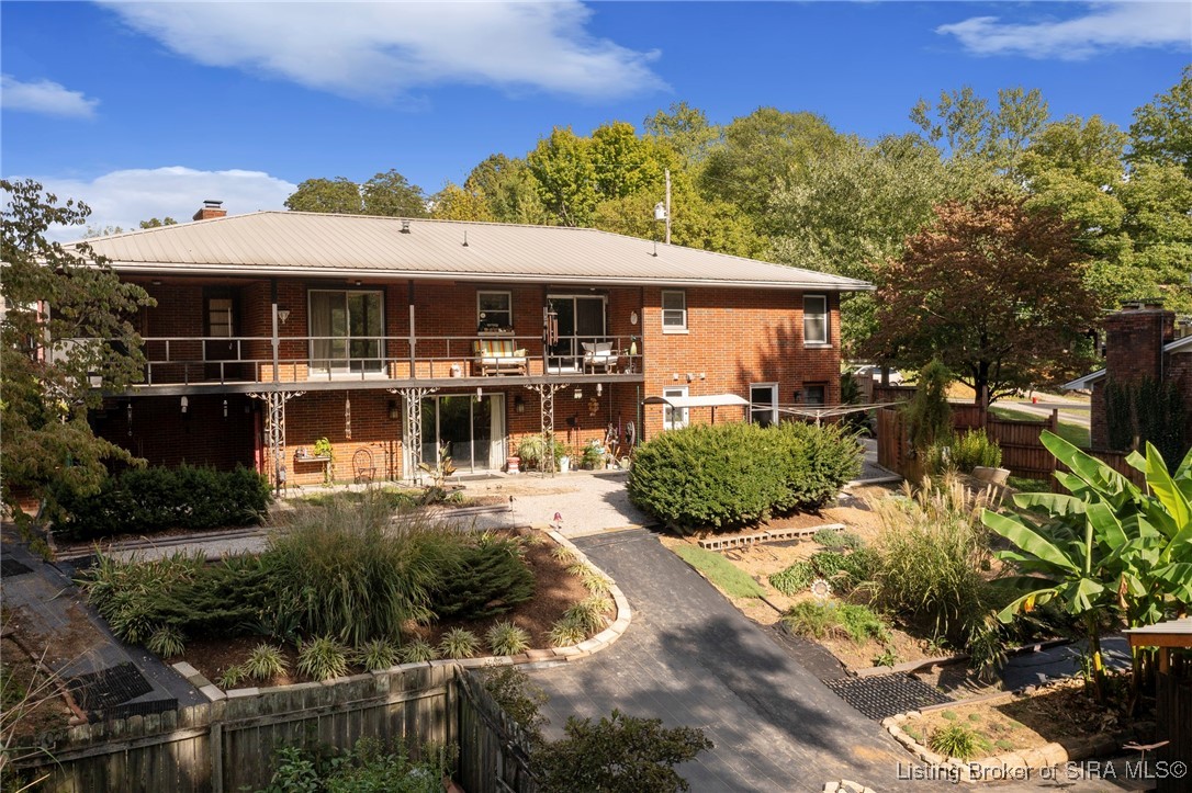 917 Applegate Lane