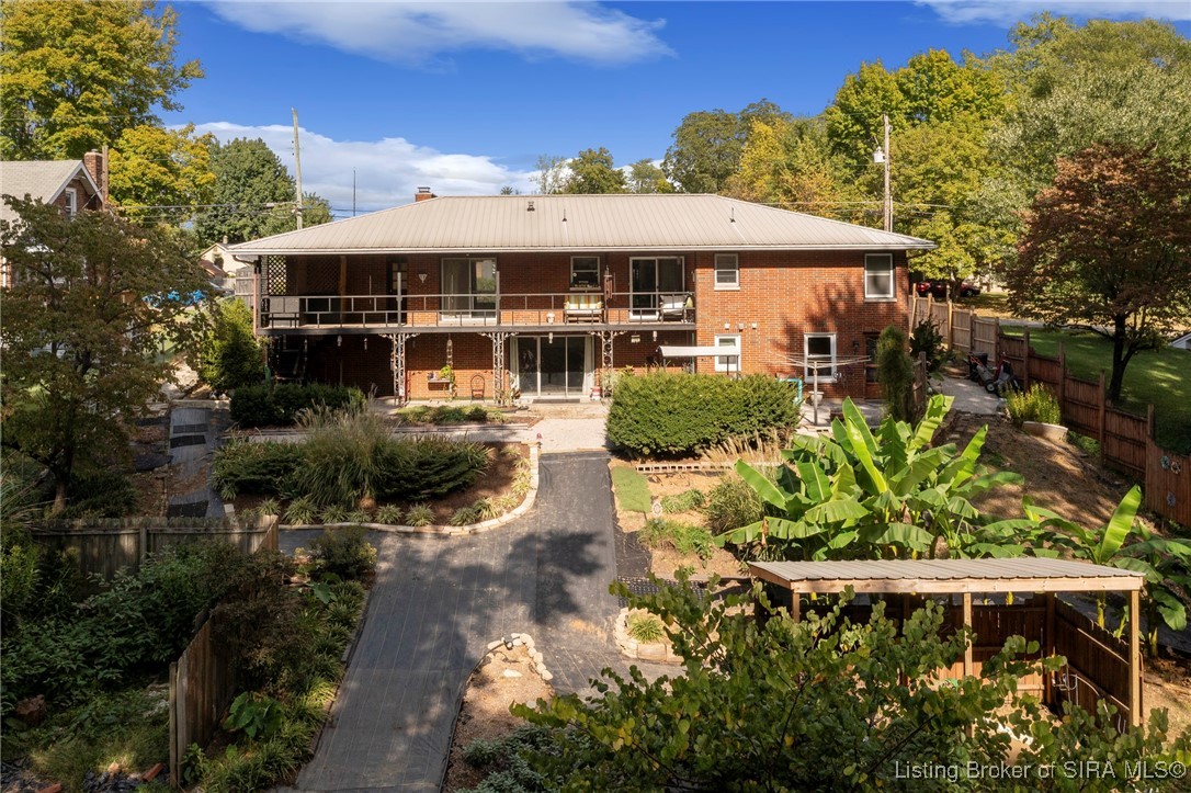 917 Applegate Lane