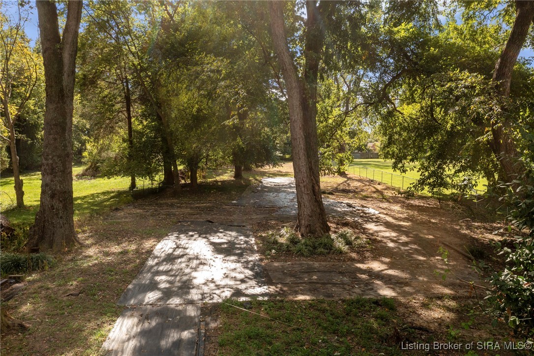 917 Applegate Lane