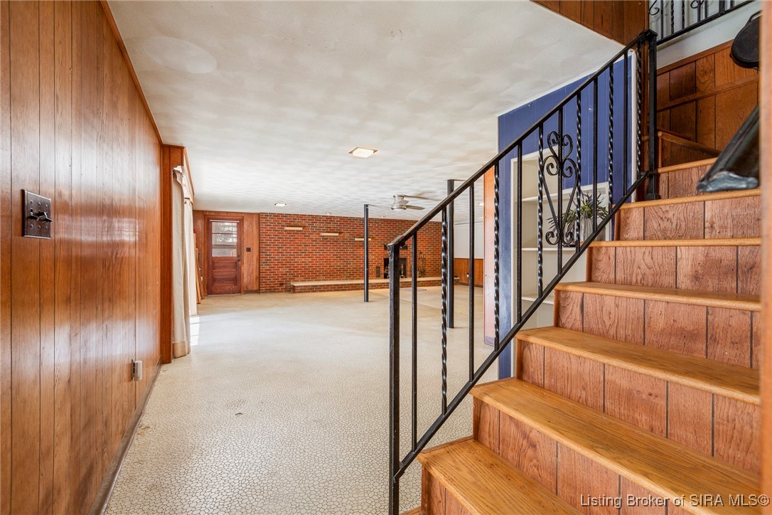917 Applegate Lane