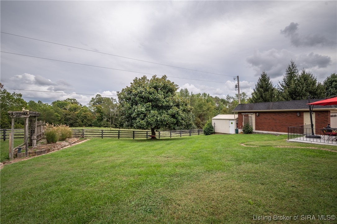 7236 Banet Road