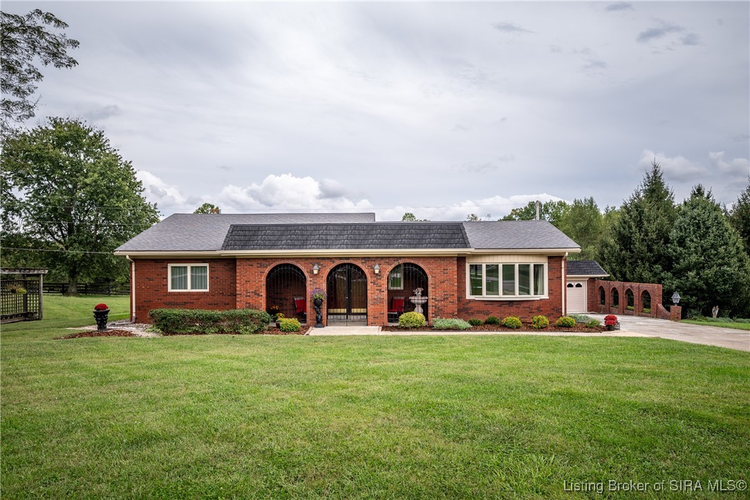7236 Banet Road