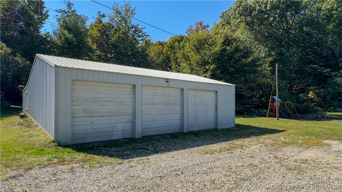 4265 Hwy 11