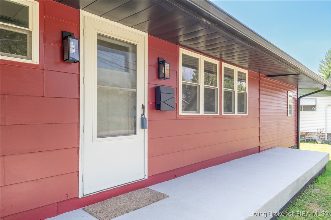 206 E Frank Street