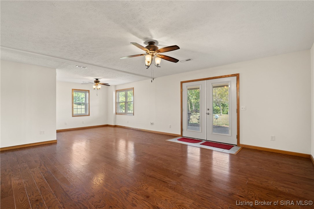 145 S Bogard Hollow Road