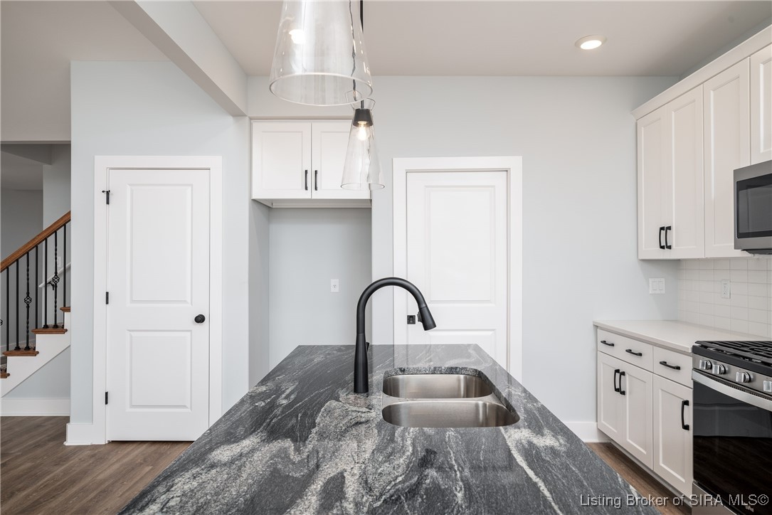 7832 Linwood (Lot #443) Circle