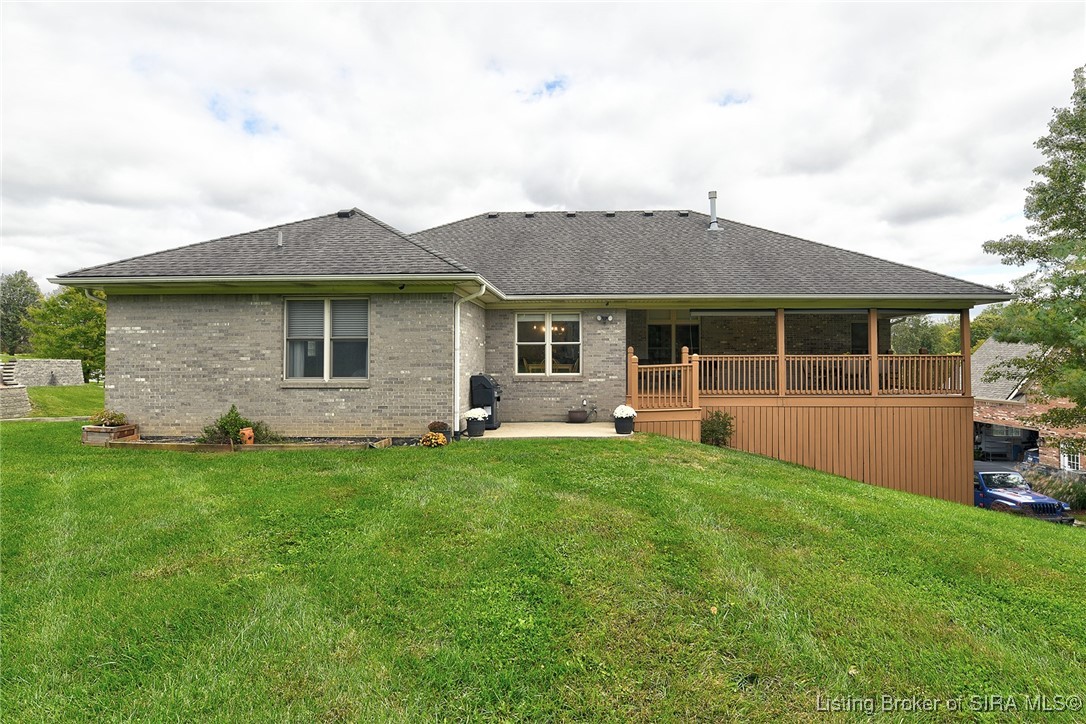 3509 Lafayette Parkway