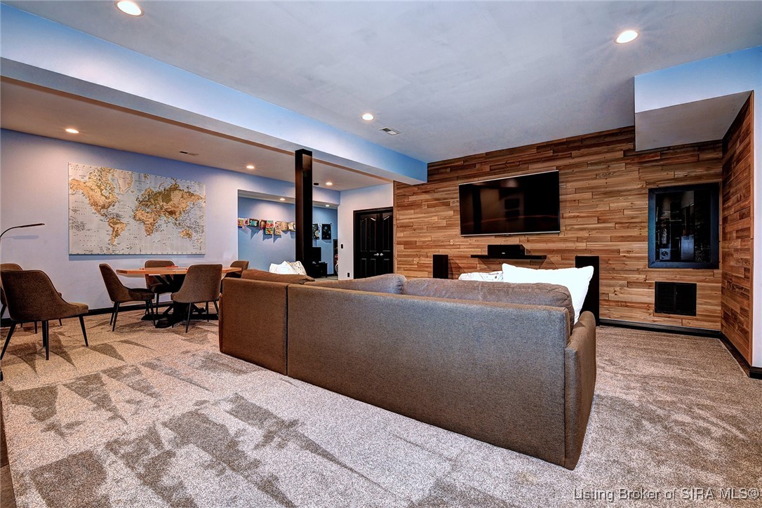 3509 Lafayette Parkway