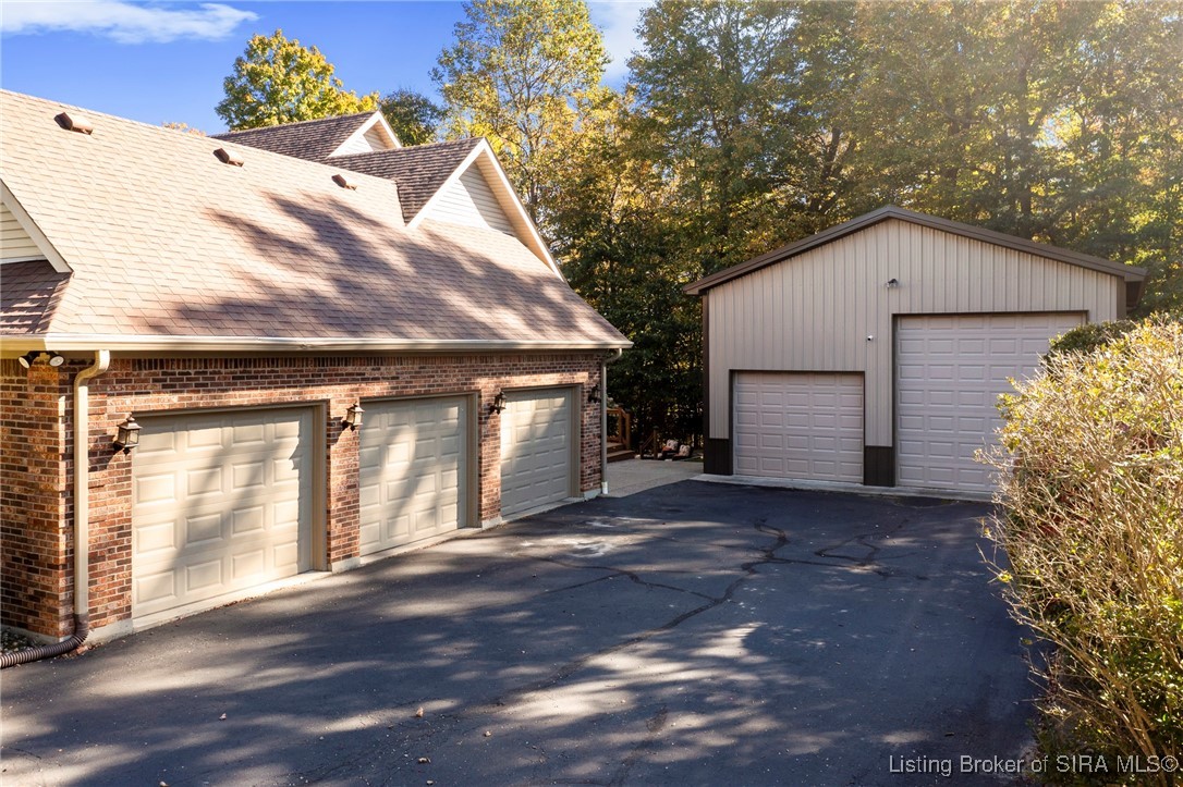 3199 Cave Hill Road NE