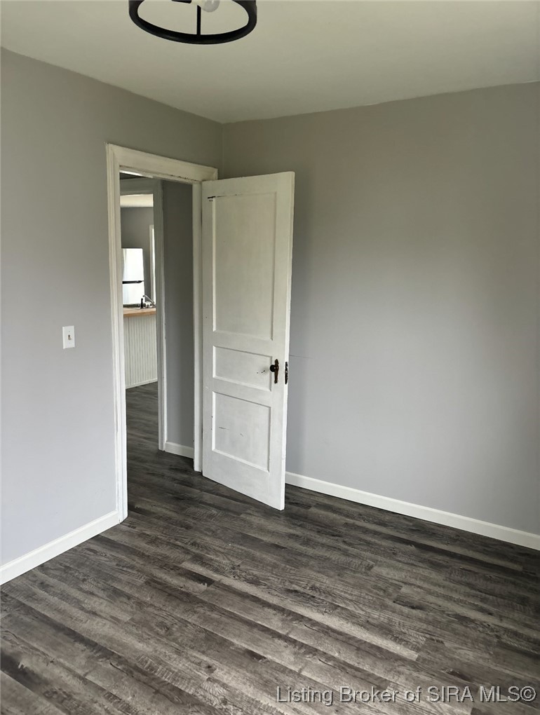 327 S Third Street