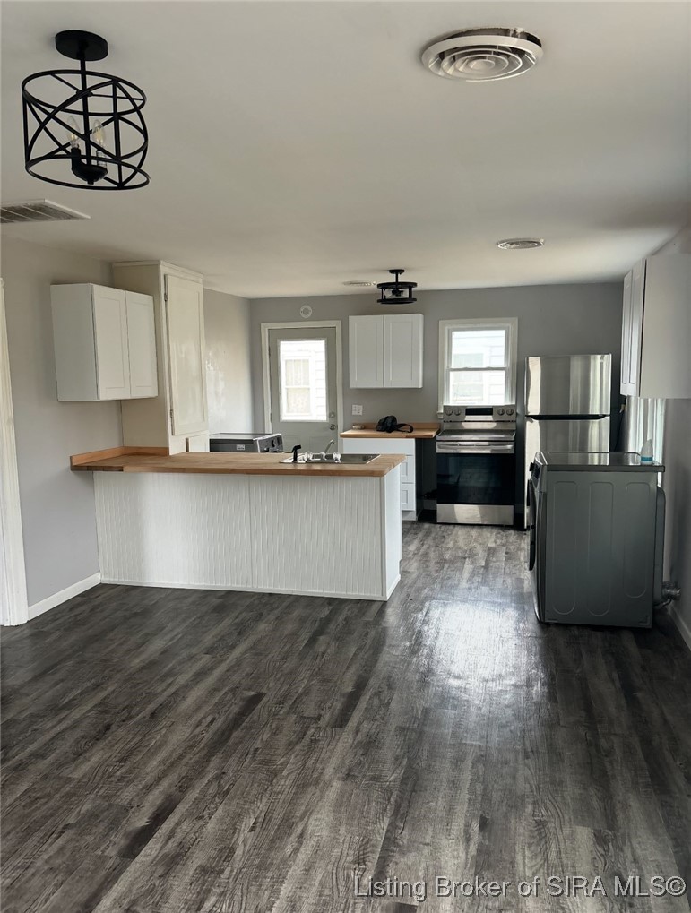 327 S Third Street