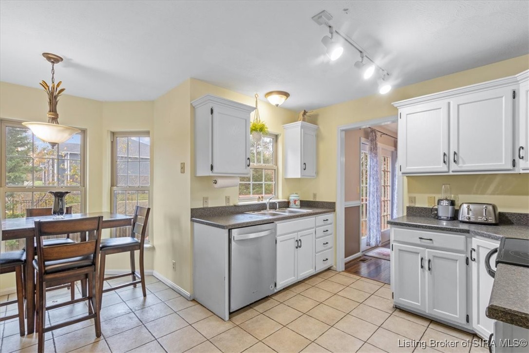 4222 Royal Oak Drive