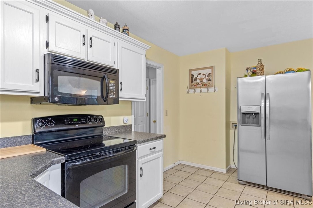 4222 Royal Oak Drive