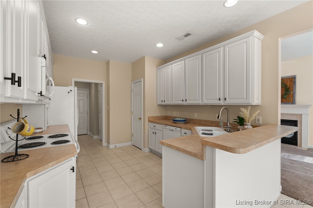 2611 Downey Drive