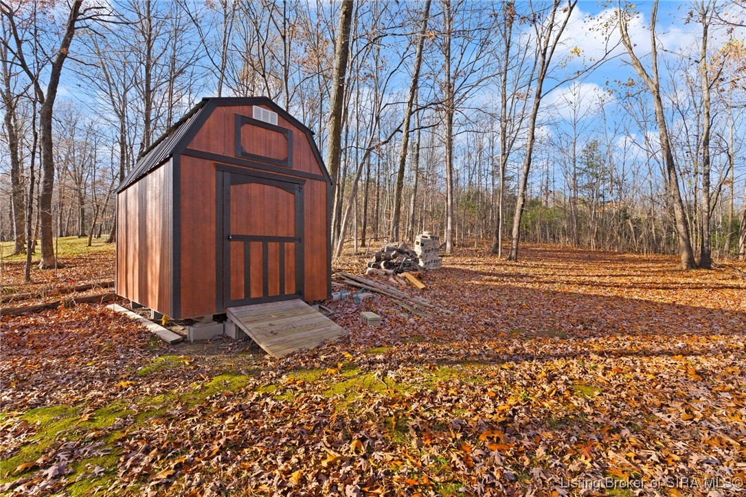5784 E Rolling Woods