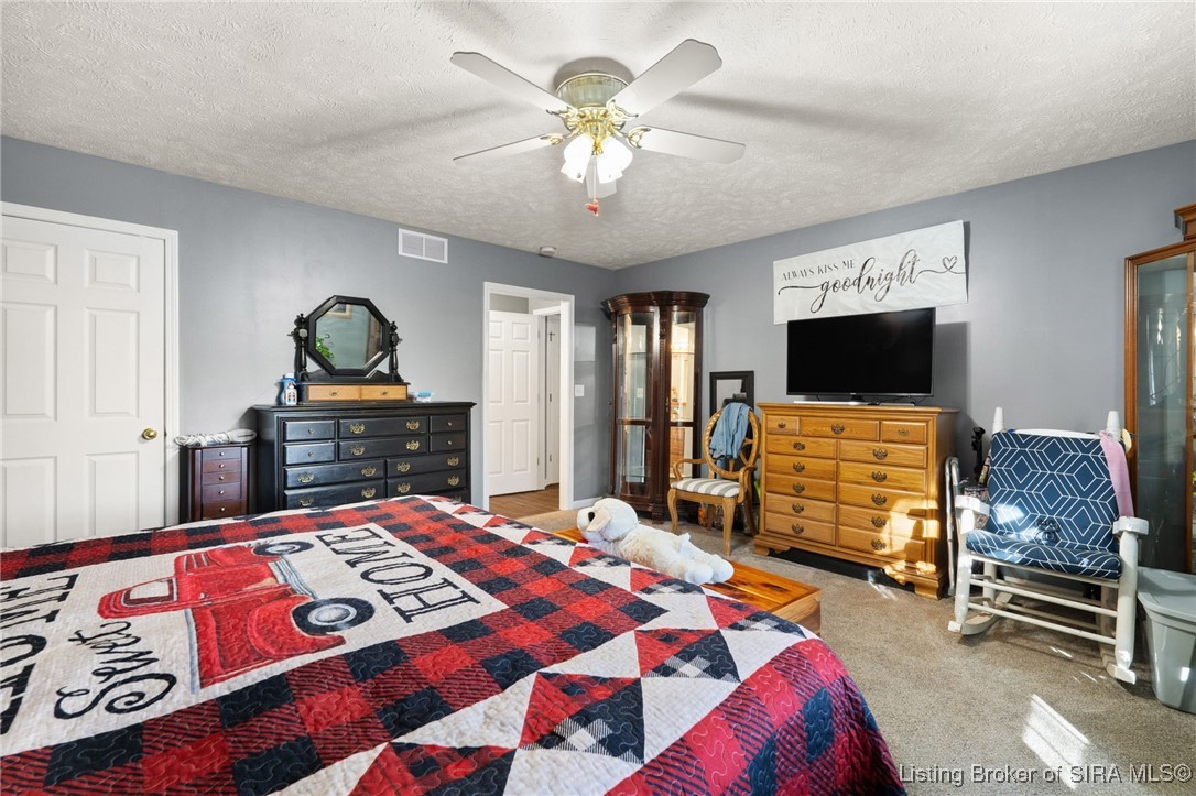 5784 E Rolling Woods