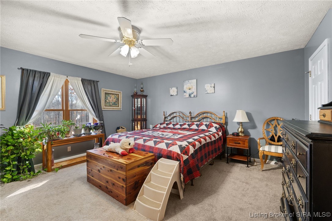 5784 E Rolling Woods