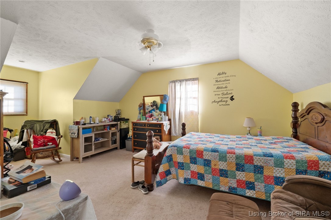 5784 E Rolling Woods