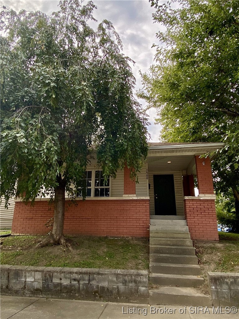 1500 E Market Street