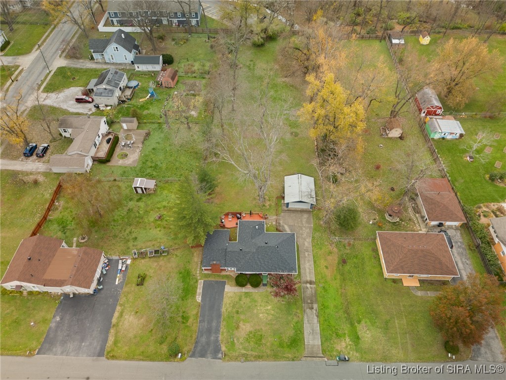 109 N Bohannon Lane