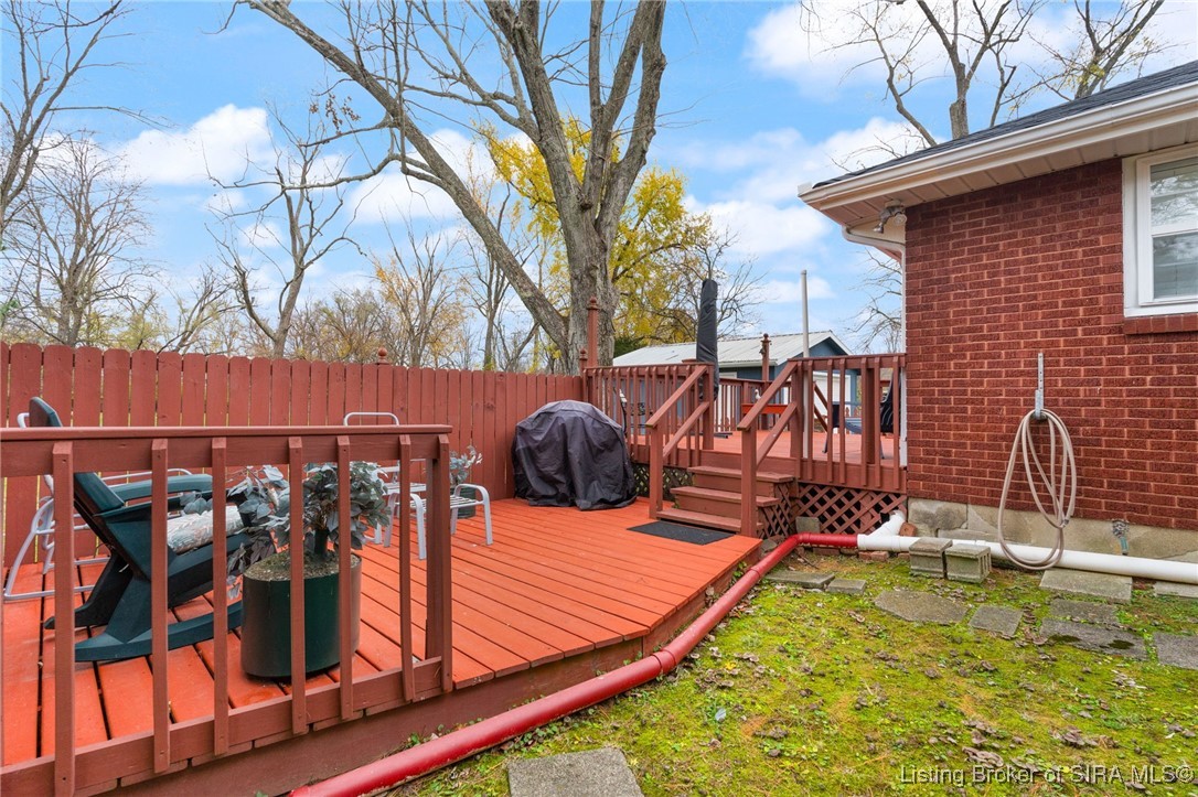 109 N Bohannon Lane