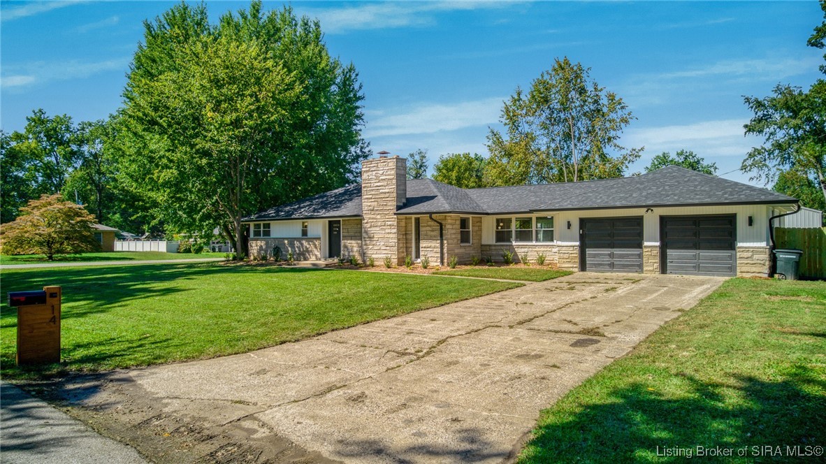14 Oak Park Boulevard