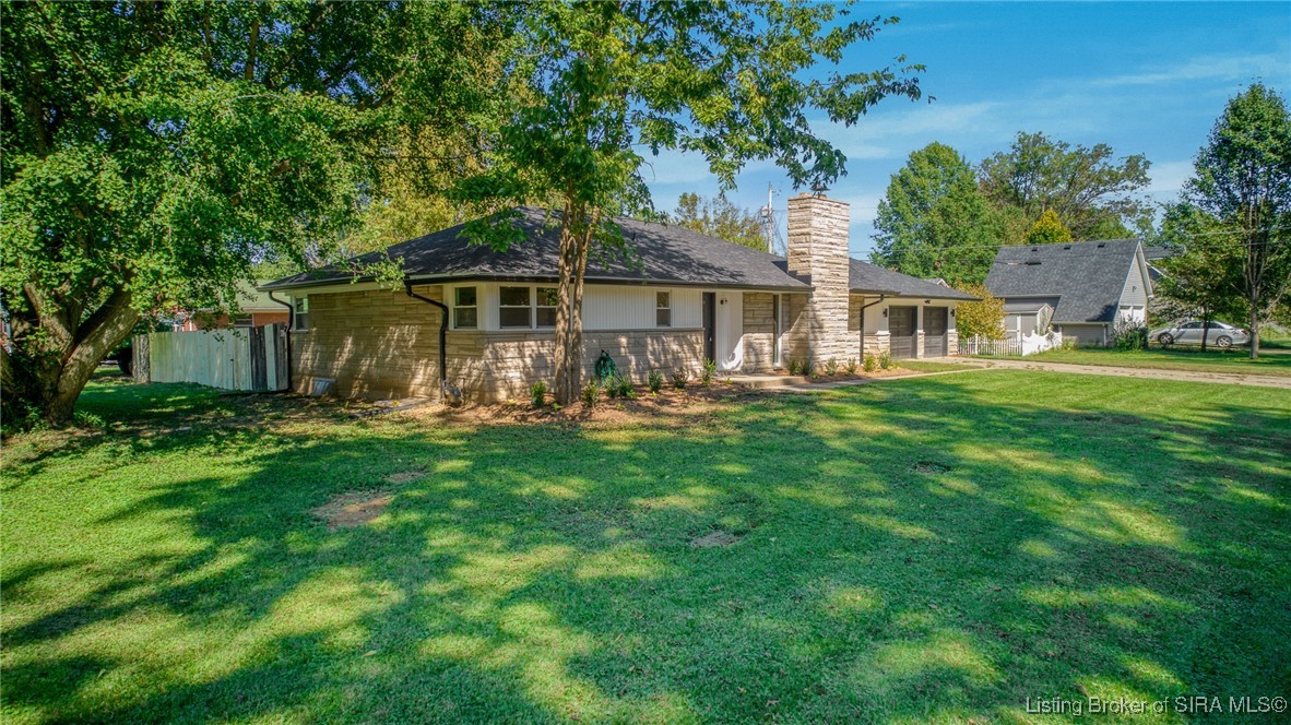 14 Oak Park Boulevard