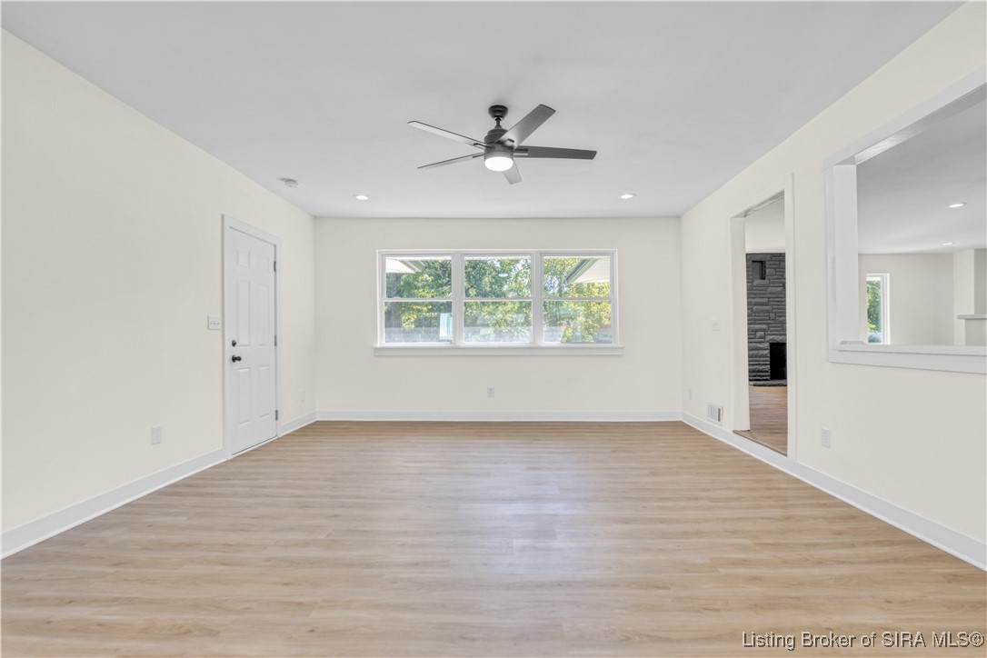 14 Oak Park Boulevard