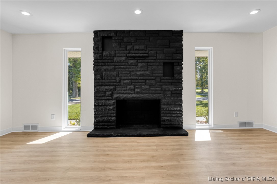 14 Oak Park Boulevard