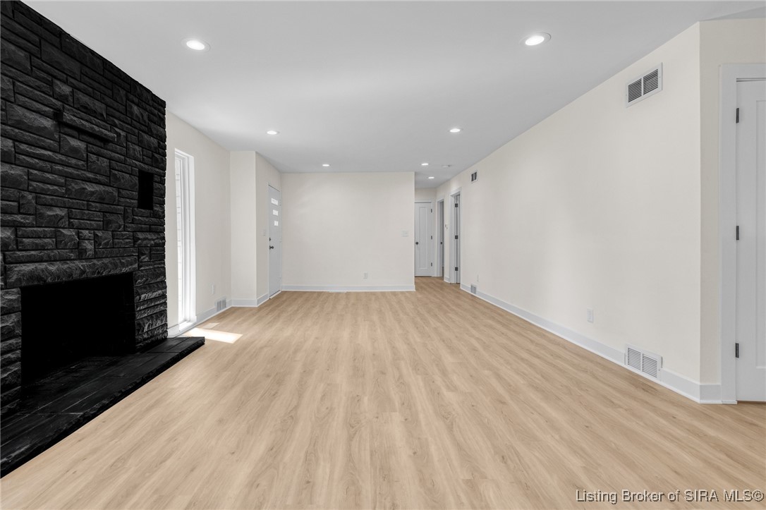 14 Oak Park Boulevard