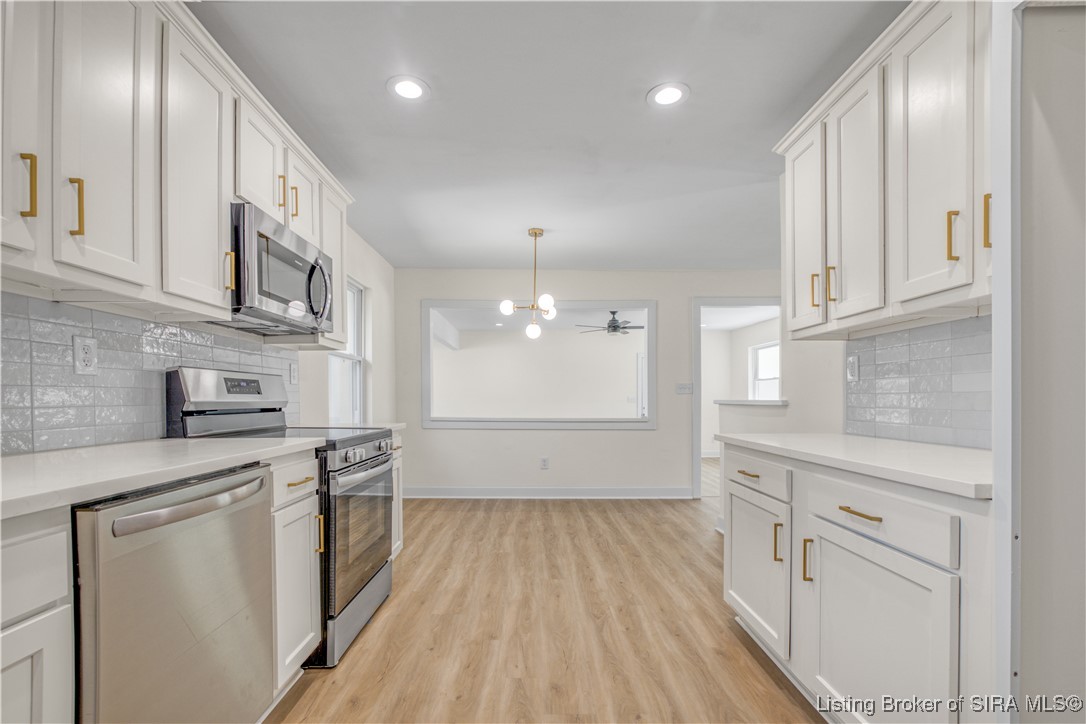 14 Oak Park Boulevard