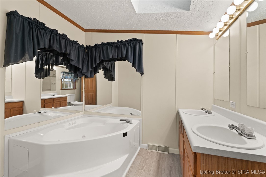 1208 Jacobs Lane SW