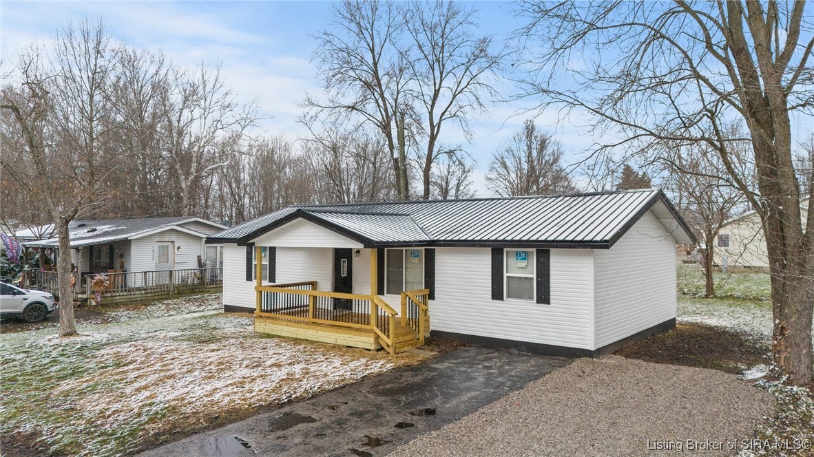 1208 W Kenwood Drive